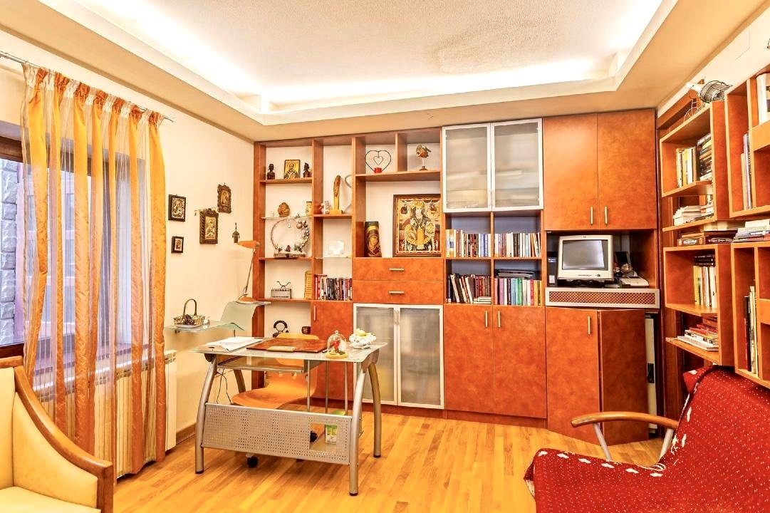 Apartament Premium cu 3 Camere și Terasă de 30 mp – Zona Șchei, Brașov 4