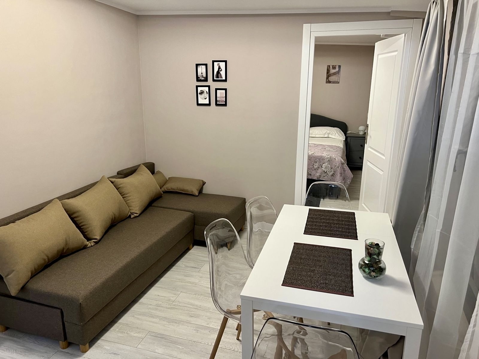 PENTHOUSE APARTHOTEL | DOROBANȚI – FLOREASCA 3