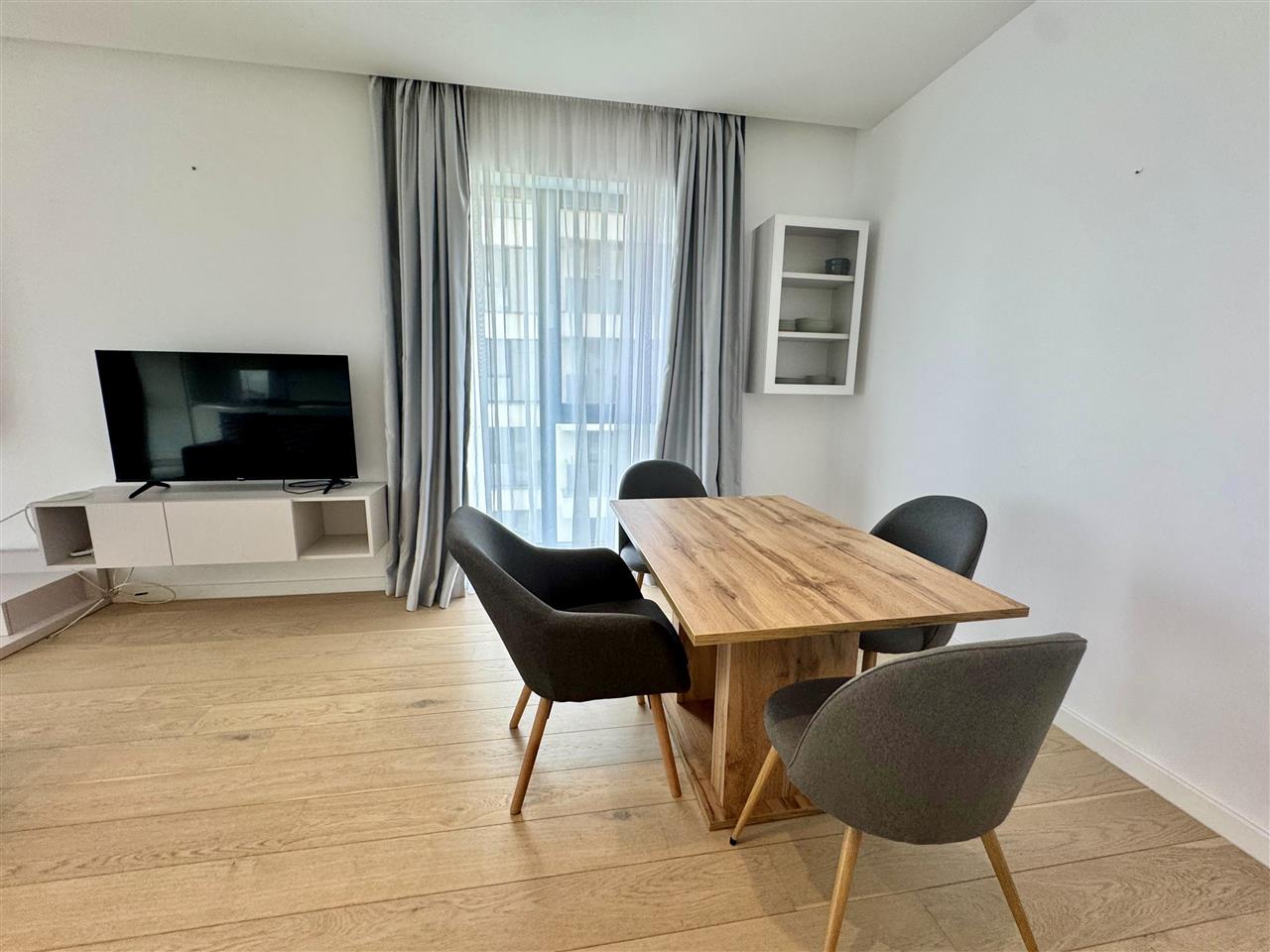 Apartament 2 camere luminos si modern de inchiriat in Nusco City – Pipera 2