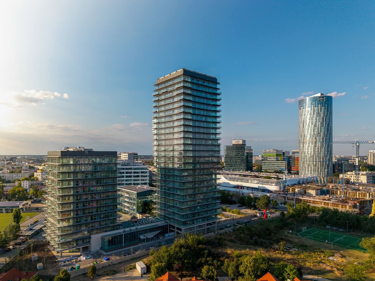 UPSITE FLOREASCA: Luxury Real Estate Continues To Attract Capital 2