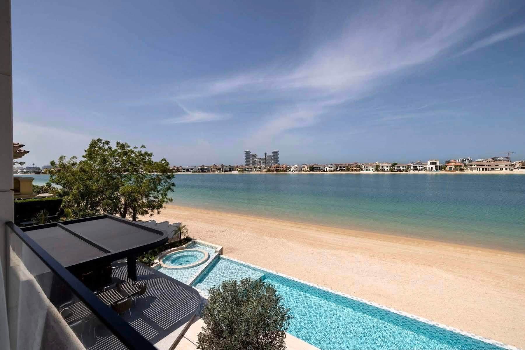 PALM JUMEIRAH | SIGNATURE VILLA