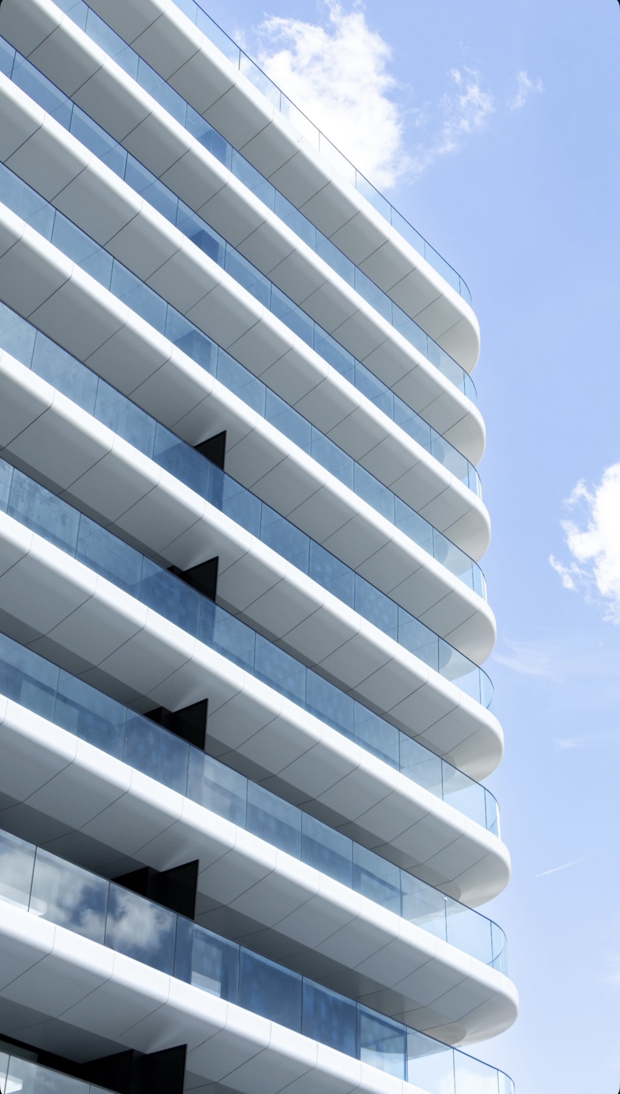 Invest in Luxury Living – Yacht Kid.  2