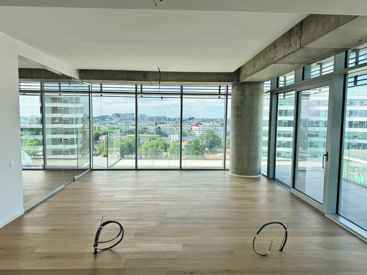 Apartament cu 5 Camere | 352,5 mp Total | Terase Spectaculoase | Up-Site Floreasca 3